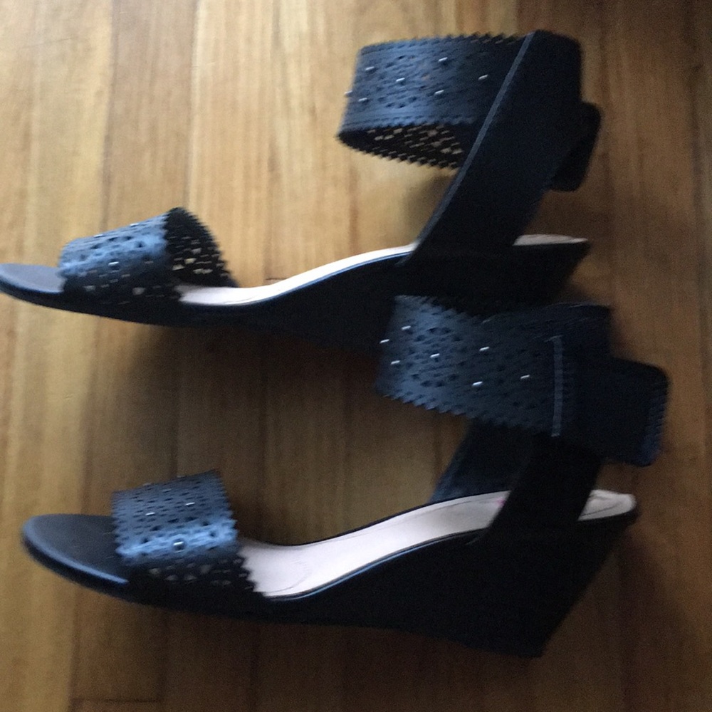 Xoxo Sandals